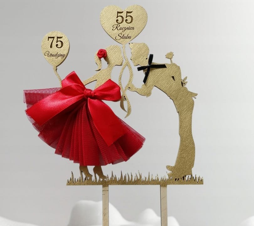 Personalizowane toppery na rocznicę ślubu - dodatek, który zmienia estetykę tortu